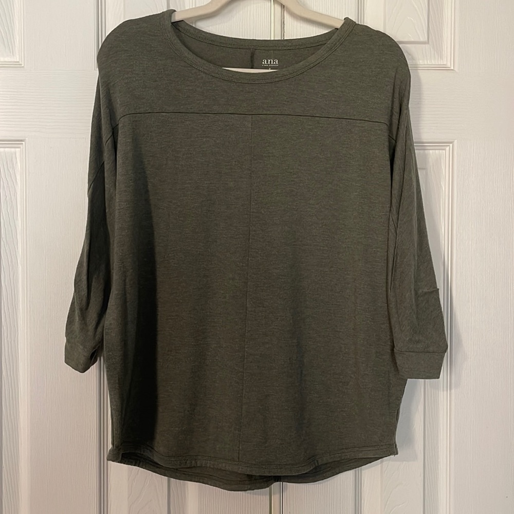 Women’s shirt